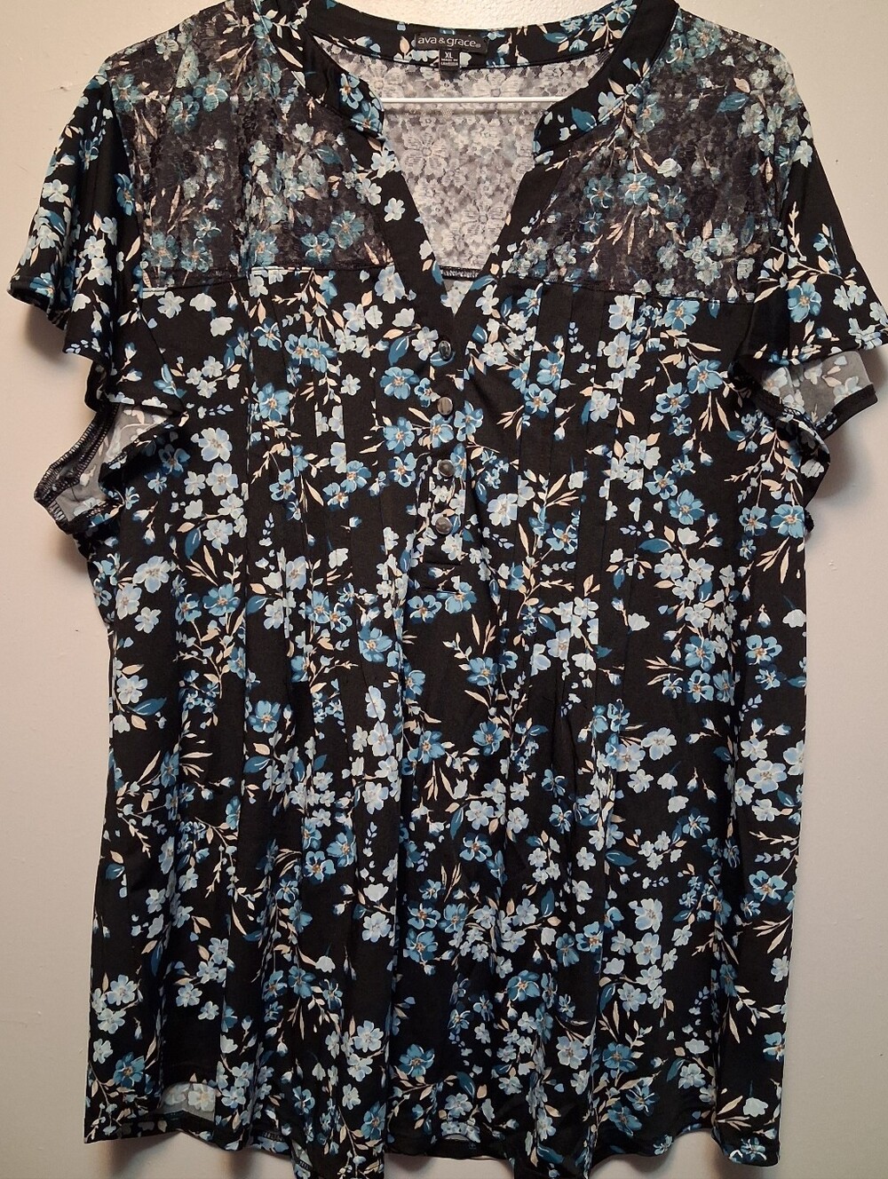 Ava & Grace Black Floral Split-Neck Short Sleeve Blouse with Blue & Cream Blooms